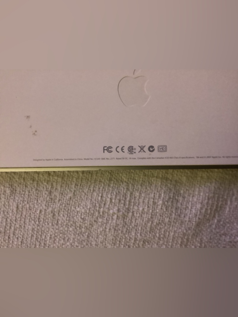 APPLE Silver Wireless Rechargeable Bluetooth Keyboard w/ Numeric Keypad - Picture 3 of 4